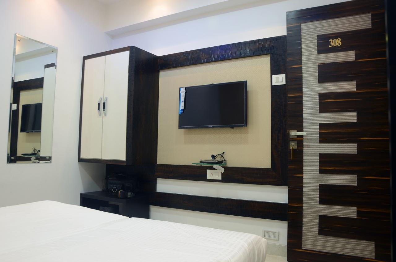 Hotel Modern Mumbai Luaran gambar