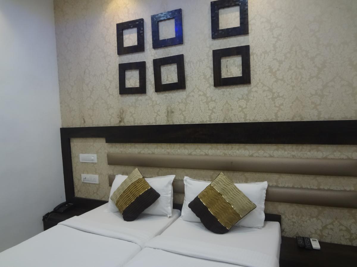 Hotel Modern Mumbai Luaran gambar