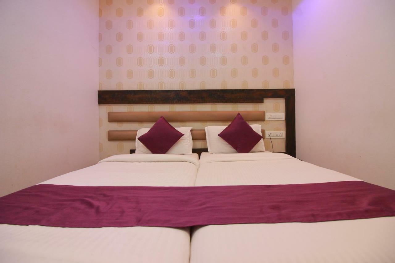 Hotel Modern Mumbai Luaran gambar